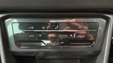 Volkswagen Tiguan 1.5 TSI 150 Life 5dr Petrol Estate